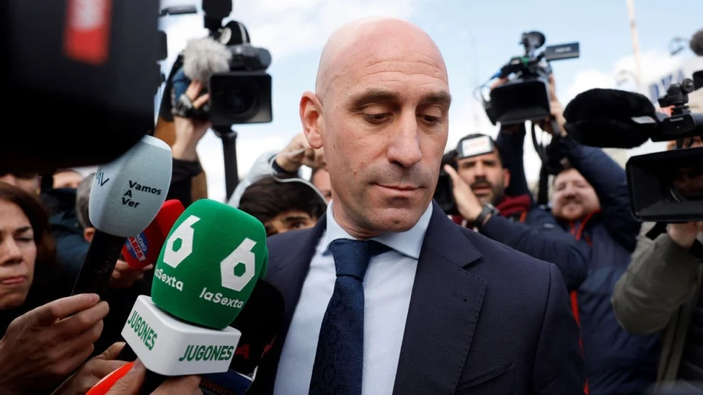 Mantan Presiden Sepak Bola Spanyol Luis Rubiales Dihukum Atas Tuduhan Penyerangan Seksual